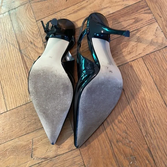 Black heels - Picture 4 of 4